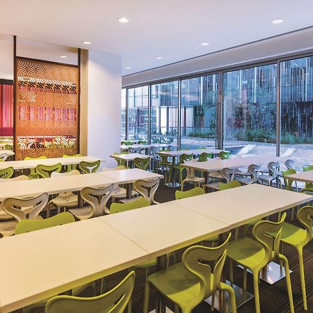 Travelodge Hotel Melbourne Docklands Екстер'єр фото